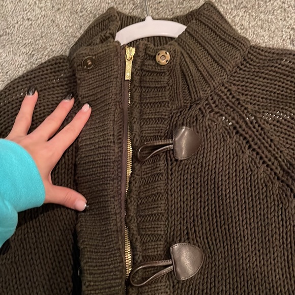 Michael Kors zip up/ hooked sweater. Turtle neck. With sleeve. - Picture 4 of 4